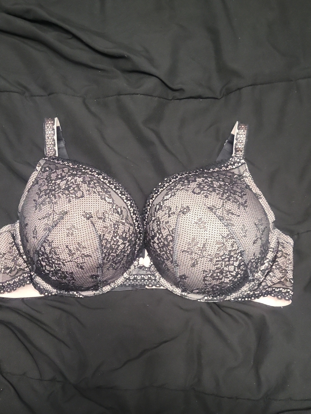 Torrid 44D Pink With Black Lace Full Support Bra**